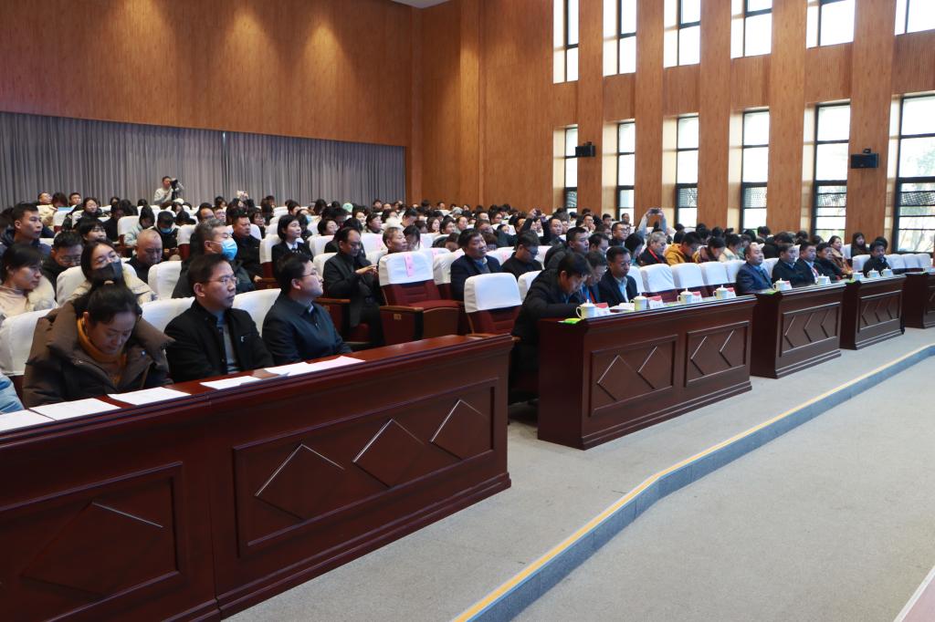 20241220我校举办第二届健康工程高端论坛4.jpg