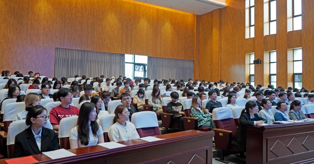 20240417枣庄学院第十六届科技文化艺术节开幕式2.JPG