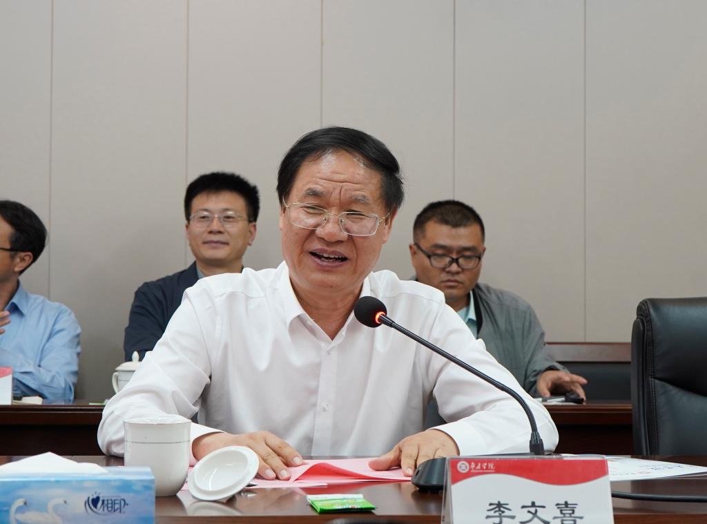 20241015上海工程技术大学枣庄学院战略合作签约仪式3.JPG